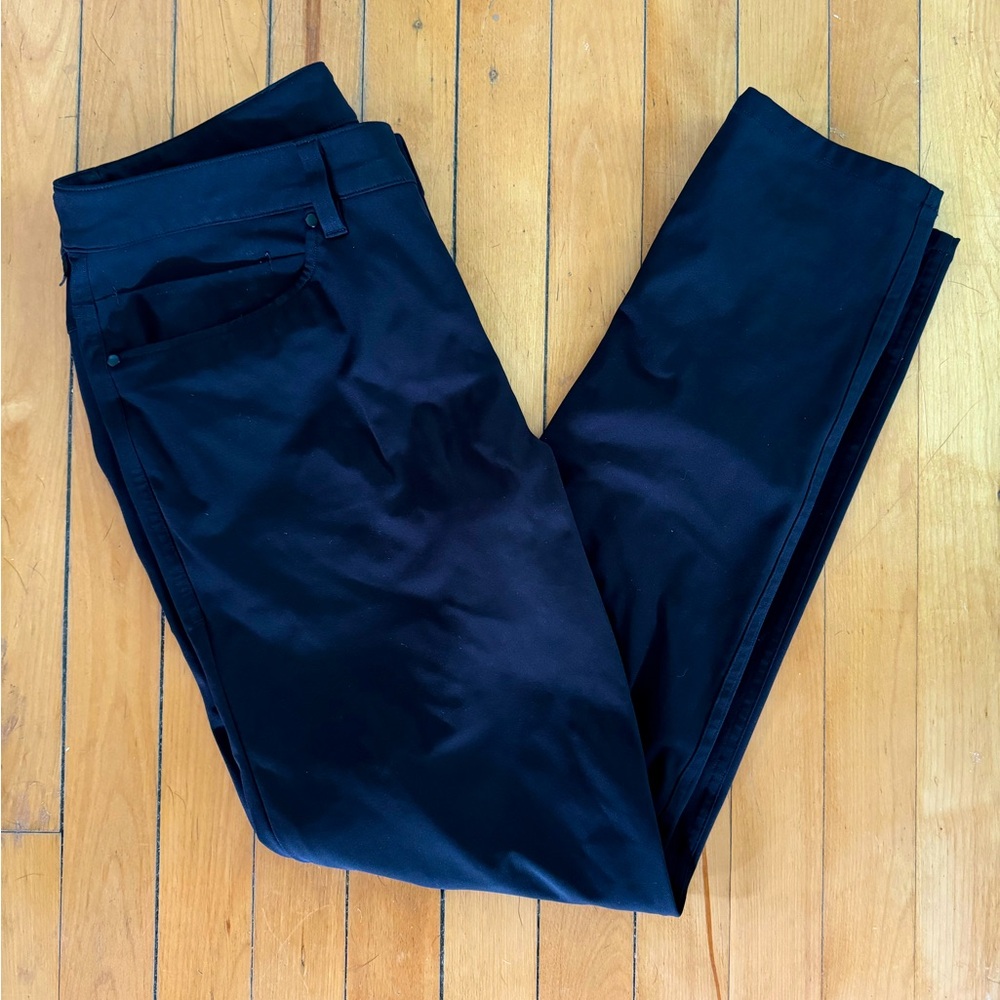 lululemon ABC 5-pocket pant 31” in black warpstreme